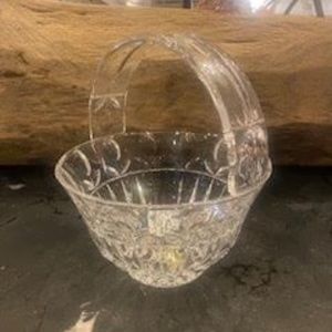 Vintage Block - Lead Crystal - Tulip Garden - Handled Flower Basket